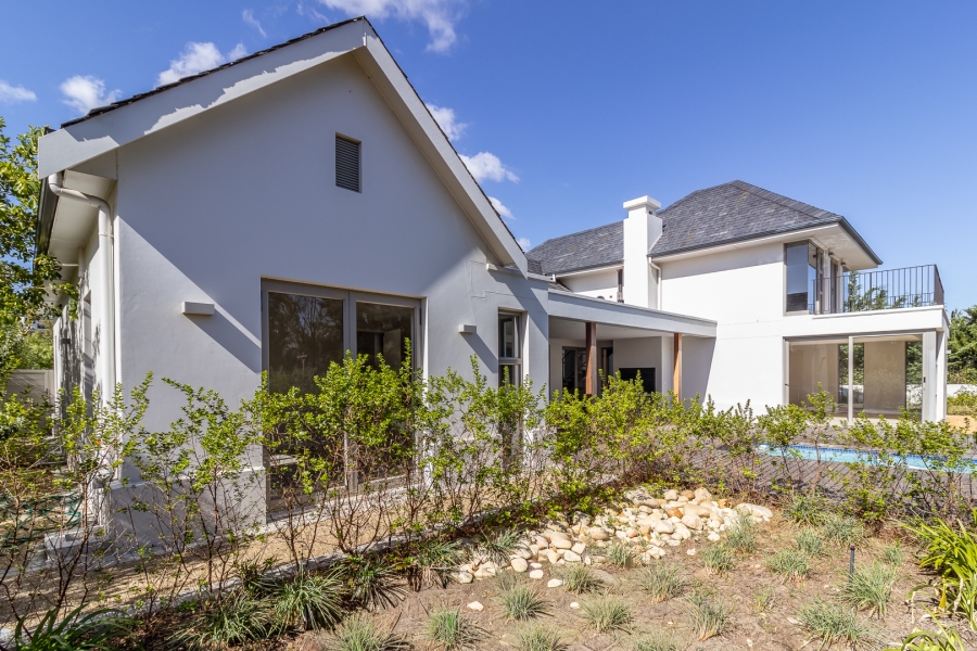 4 Bedroom Property for Sale in Pearl Valley at Val de Vie Western Cape